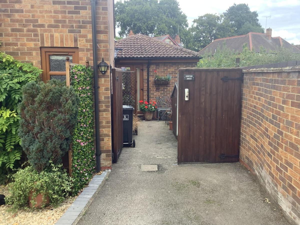 Bed and Breakfast Sunnyside Annexe Wheatley Exterior foto